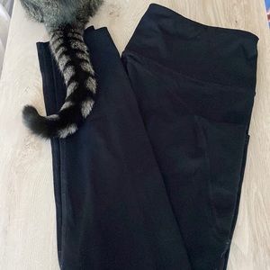 X-Large dry-fit leggings